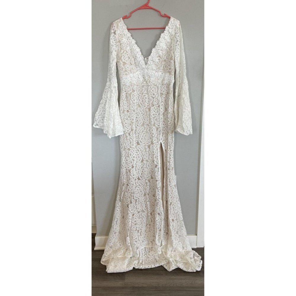 Fashion Nova Allison White Lace Wedding Dress Size L Maxi Gown Long Slee…